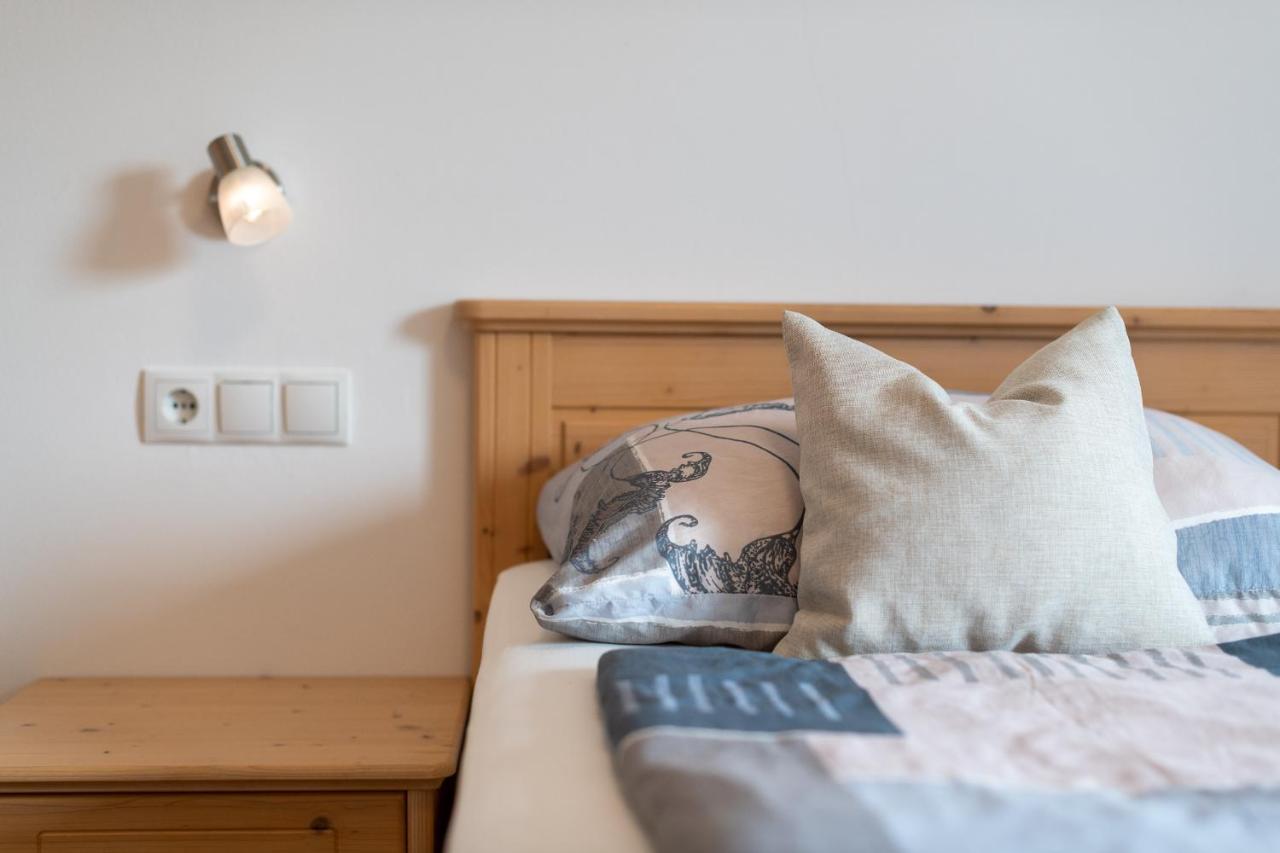 Bed and Breakfast Haus Stolz Аппиано-Сулла-Страда-дель-Вино Экстерьер фото