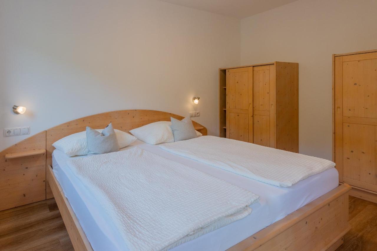 Bed and Breakfast Haus Stolz Аппиано-Сулла-Страда-дель-Вино Экстерьер фото