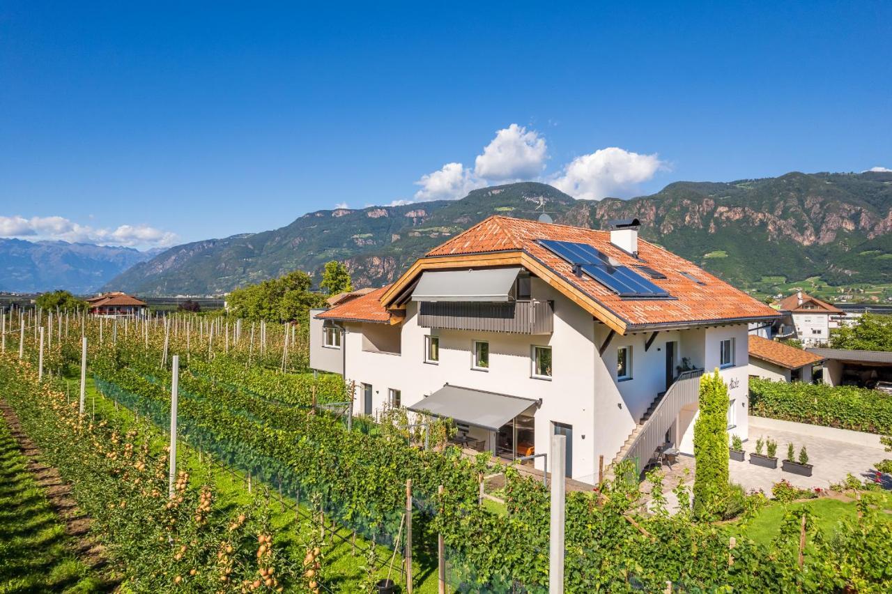 Bed and Breakfast Haus Stolz Аппиано-Сулла-Страда-дель-Вино Экстерьер фото